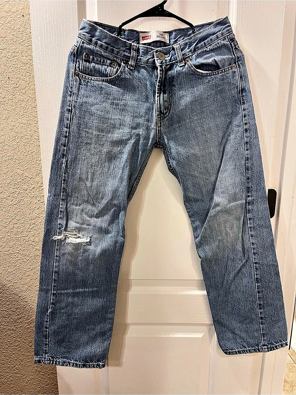 Levi's 550 Relaxed Straight Leg Jeans in Blue Waist 28
